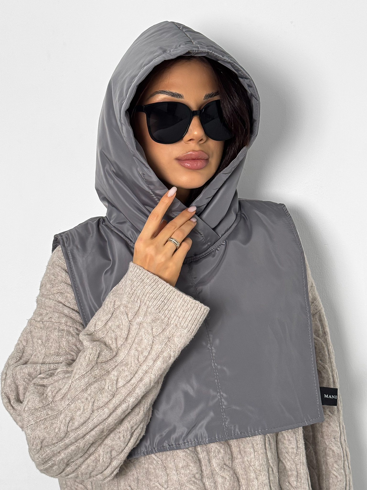 Капор hood01
